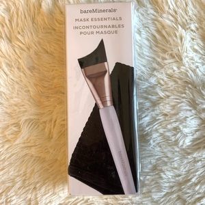 Bare minerals mask essentials